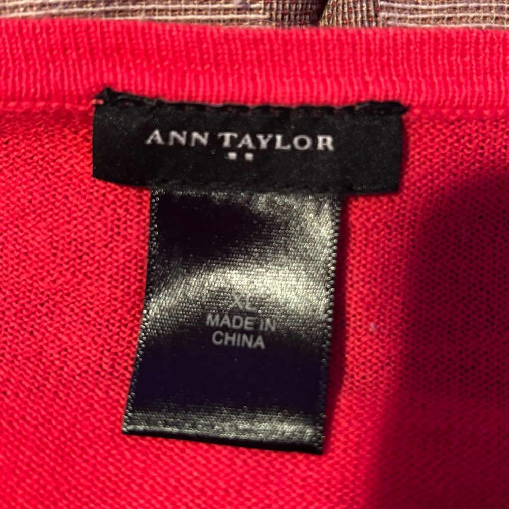 Pink ann taylor cardigan - Picture 2 of 2